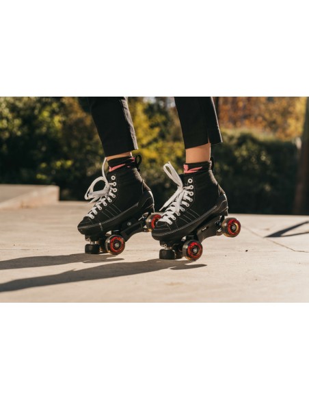 Características chaya park roller skate karma pro black